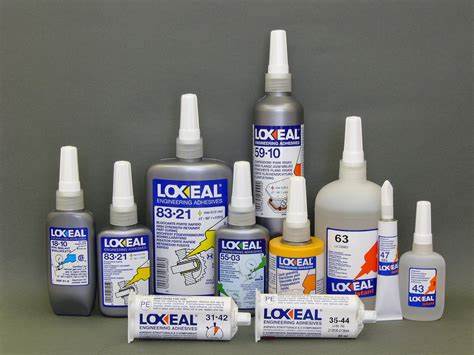 膠粘劑是一種具有很好粘合性能的物質(zhì)。通過(guò)粘附力和內(nèi)聚力由表面粘合而起連接物體的作用。