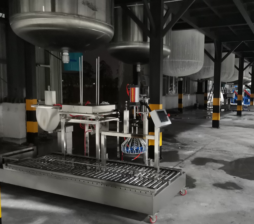 江門 廠房 膠粘劑生產(chǎn)線 罐裝及壓蓋機(jī)整套化工設(shè)備(圖2)