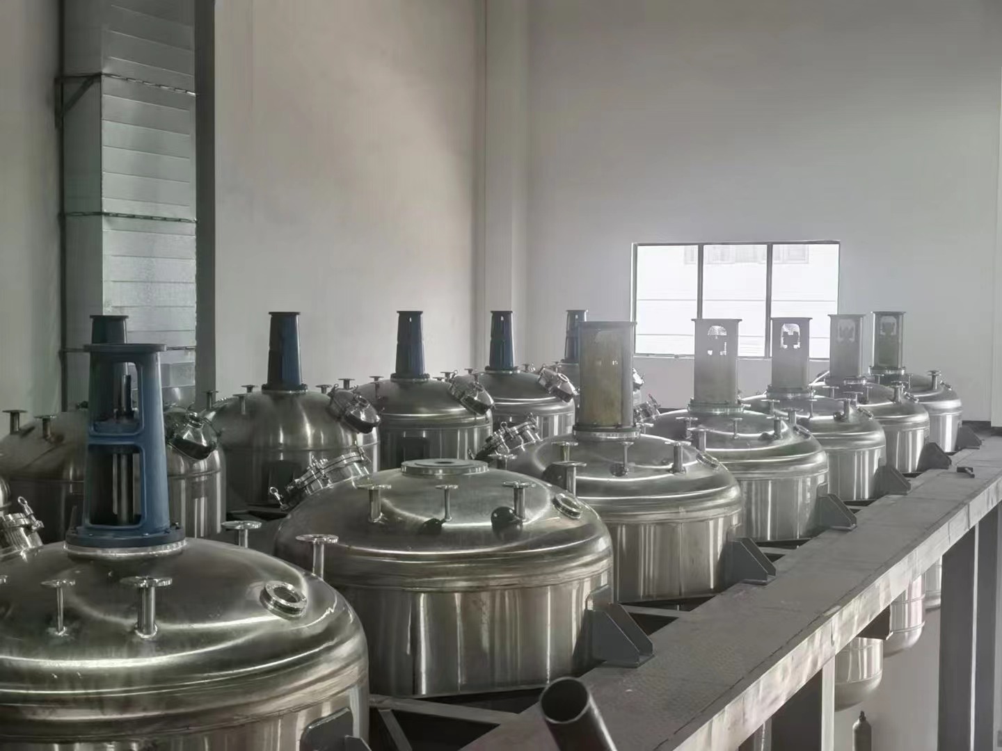 惠州市 農(nóng)業(yè)醫(yī)藥科技有限公司 反應(yīng)釜生產(chǎn)線 工程案例