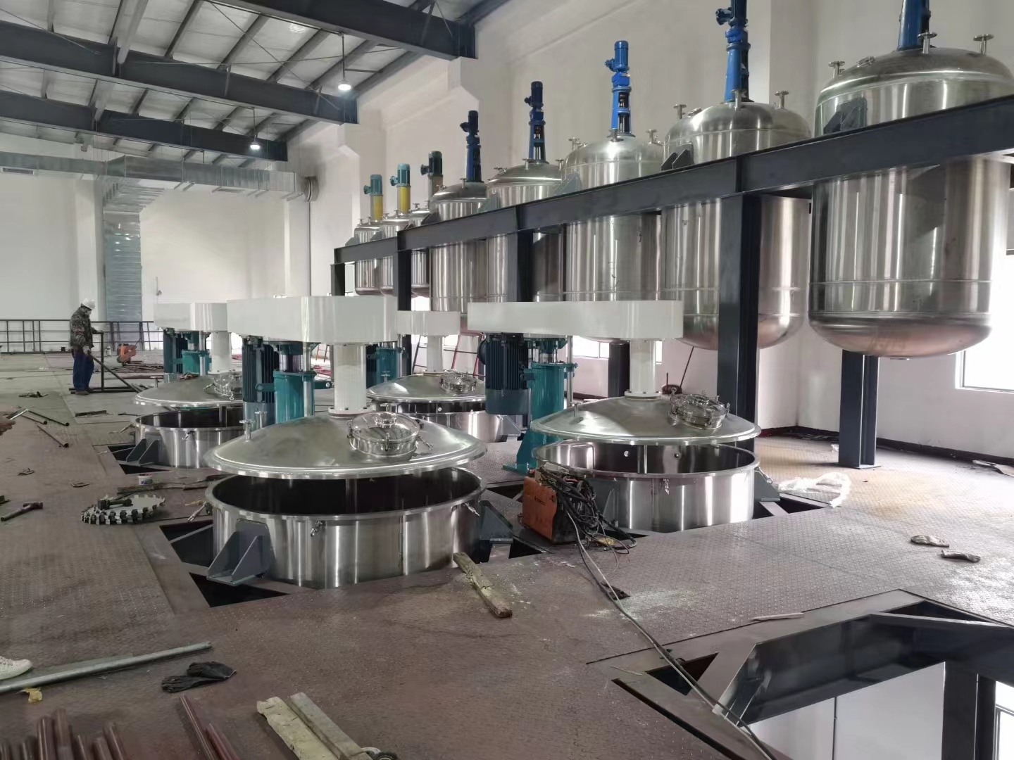 廣東肇慶 歌麗斯化學(xué) 環(huán)氧防腐漆生產(chǎn)平臺 工程案例(圖3)