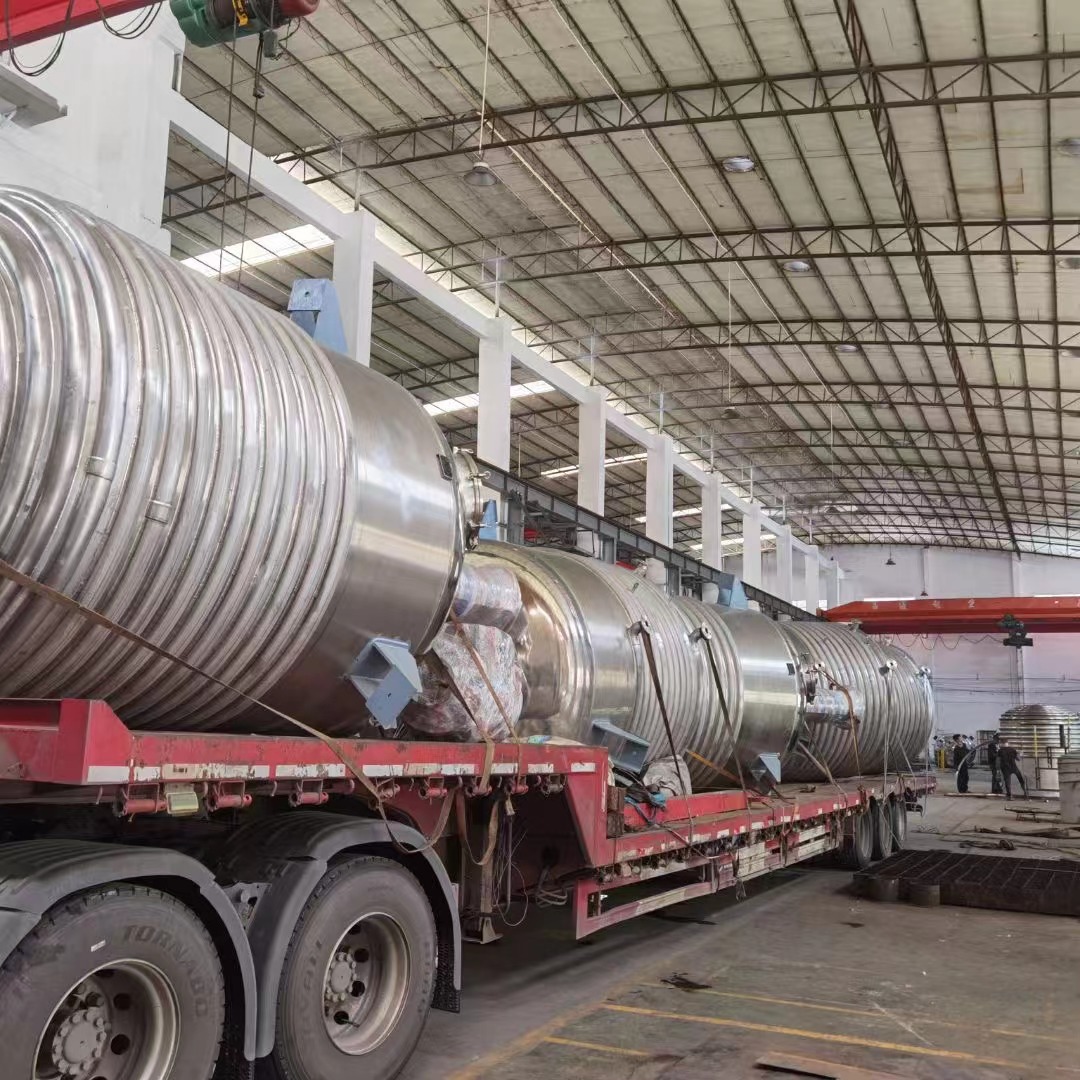 迪拜阿聯(lián)酋 采購平臺(tái)反應(yīng)釜15臺(tái) 及高速分散機(jī) 工程案例分享(圖3)